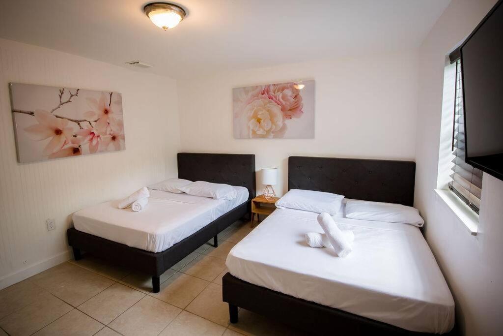 3 Bedroom Miami Home 15 Minutes To The Beach Екстериор снимка