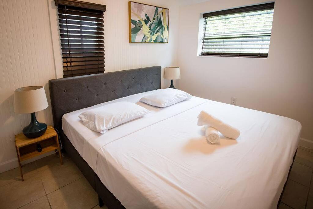 3 Bedroom Miami Home 15 Minutes To The Beach Екстериор снимка